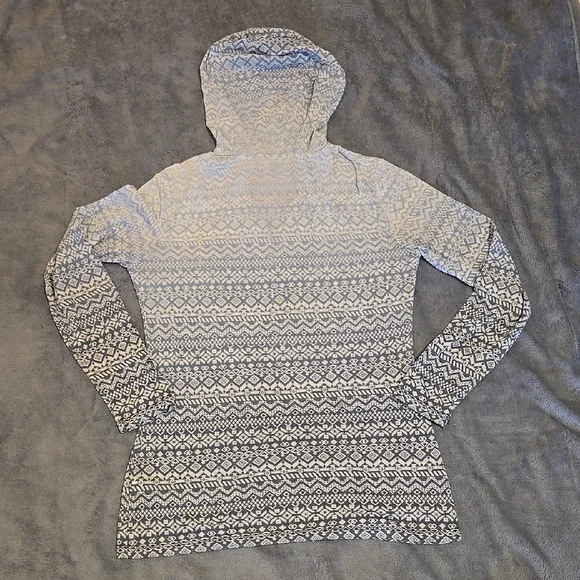 Patterned Gray Hooded Women's Top - Picture 5 of 5